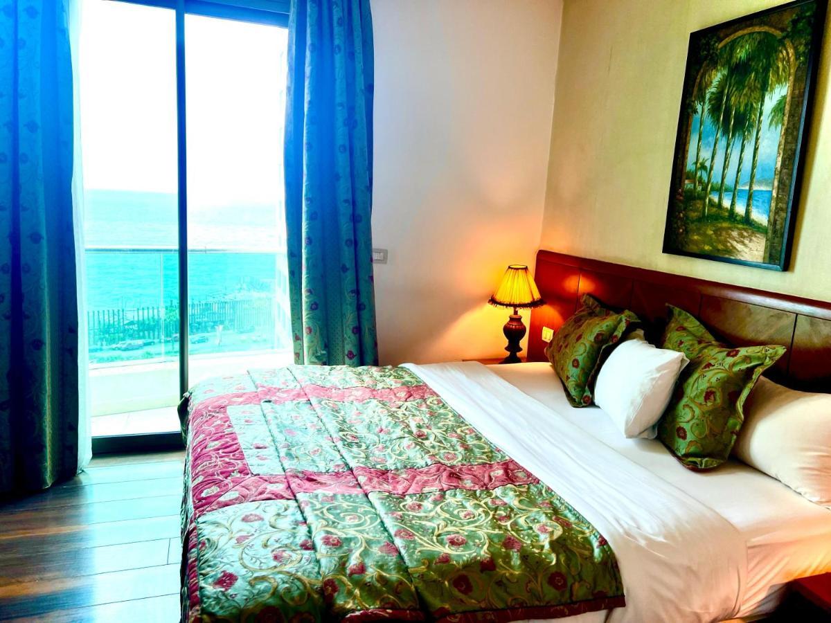 King Suites Hotel Beiroet Buitenkant foto