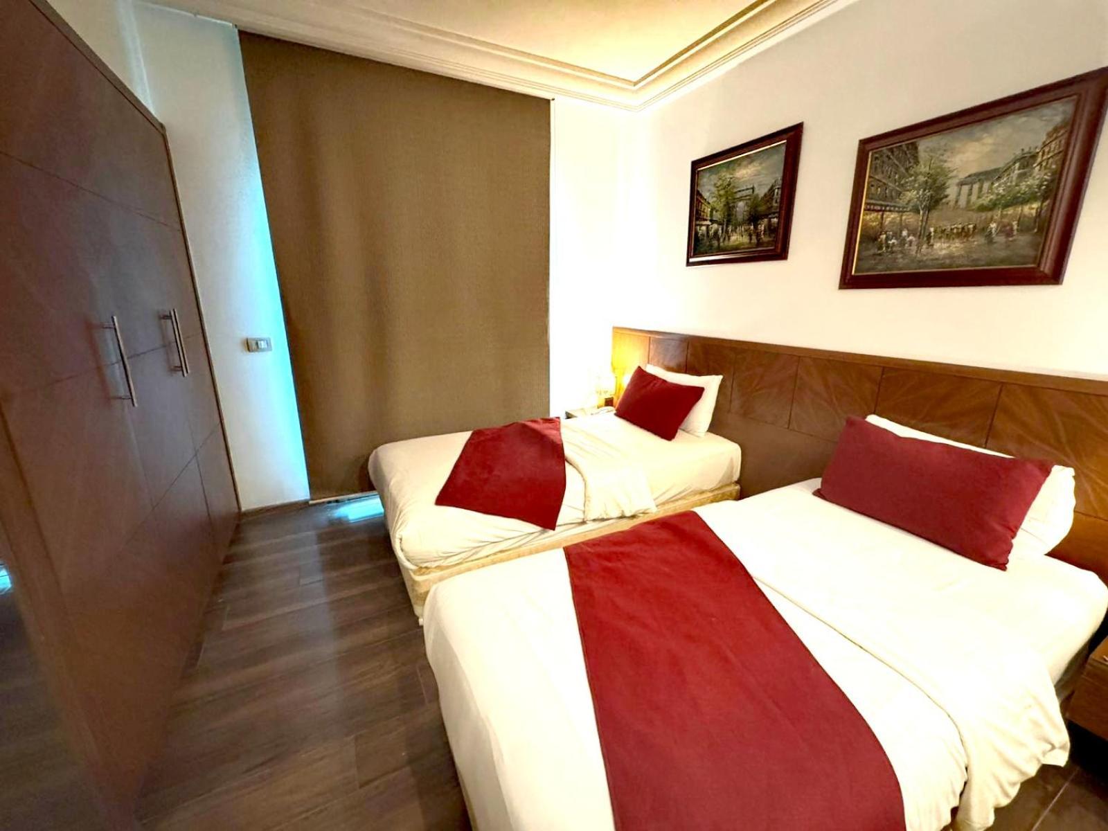 King Suites Hotel Beiroet Buitenkant foto